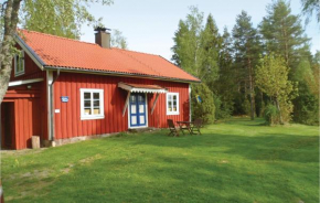 Two-Bedroom Holiday Home in Algaras, Älgarås